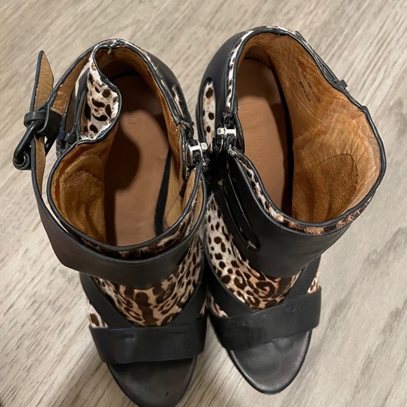 L.A.M.B. Ankle boots by Gwen Stefani - Picture 8 of 9